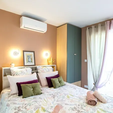 Holiday home Le Pic Epeiche